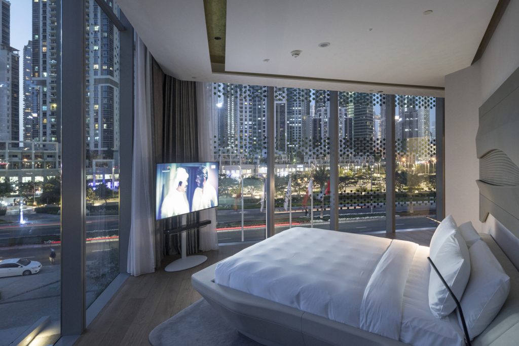 Zaha Hadid. Me by Melia-. Hotel en Dubai 